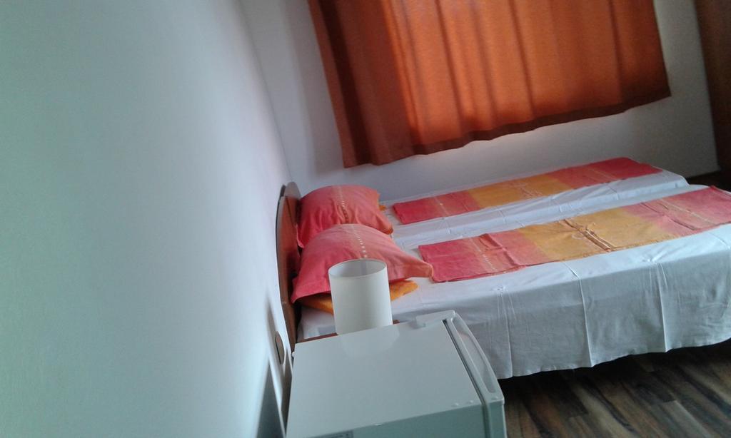 Zora Guest House 普里莫尔斯科 客房 照片